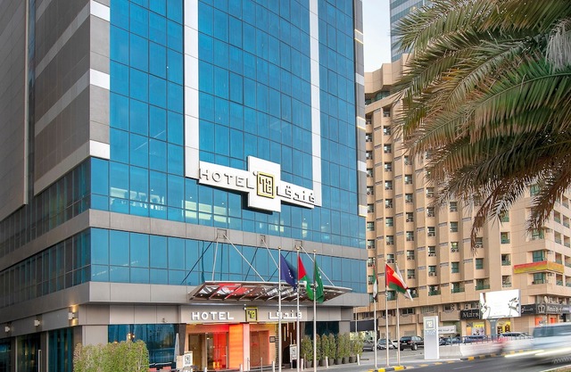 72 Hotel