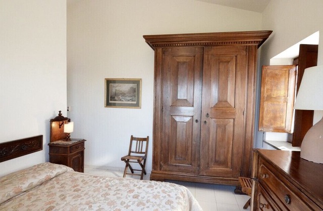 AMORE RENTALS - Villa Posidonia 1 with Sea View, Swimming Pool and Garden