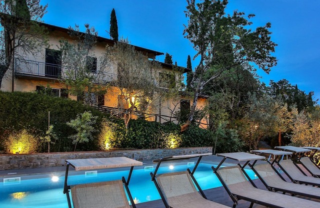Villa Swimming 