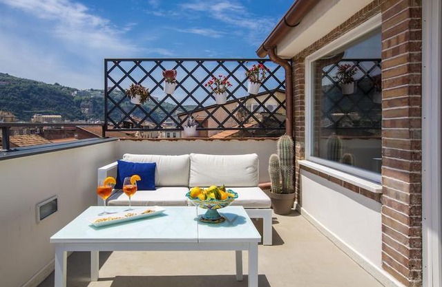 Boutique Suites 186
