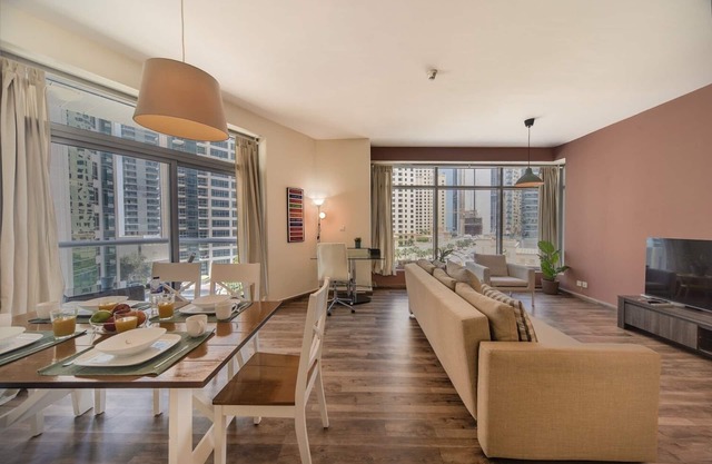 Cozy Apt With Balcony Near Dubai Marina Walk