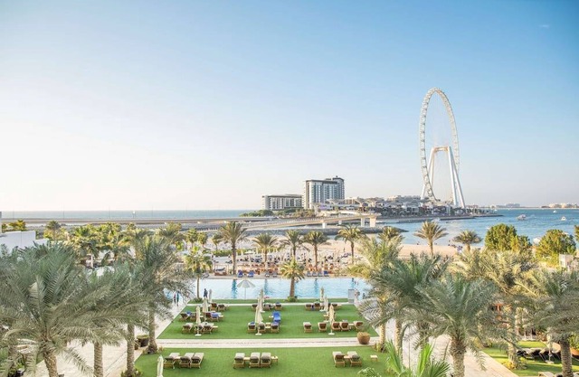 DoubleTree by Hilton Dubai Jumeirah Beach