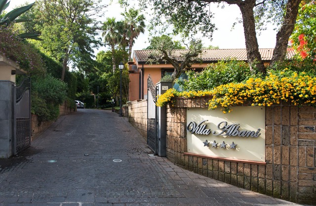 Hotel Villa Albani