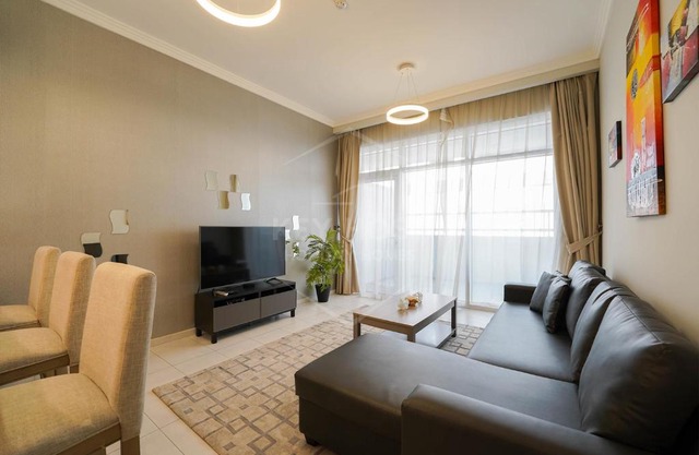 KeyHost - Regent Court JVC - KG30