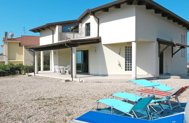 Locazione Turistica Lucio - TTE202