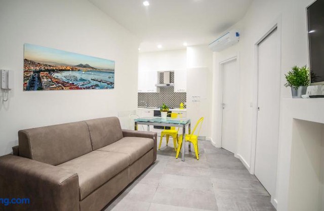 Medina Suite 24