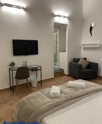 Nardones suite