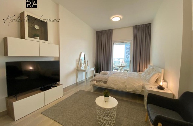 Serviced Studio in Bloom Heights by Mira Holiday Homes