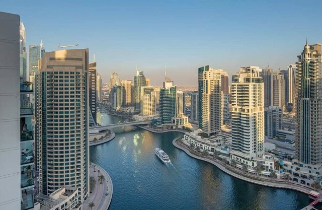 Stylish 1BR Apt in Marina with Breathtaking Views