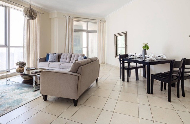 Stylish & Spacious 2BR In Dubai Marina