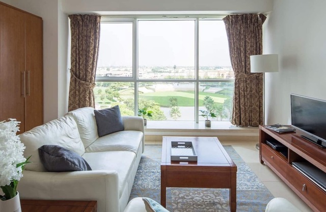 Tranquil Studio in JLT with Lovely Views!