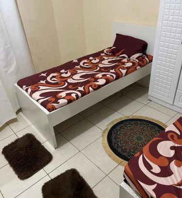 Al Qasimia Hostel | برج المحطة