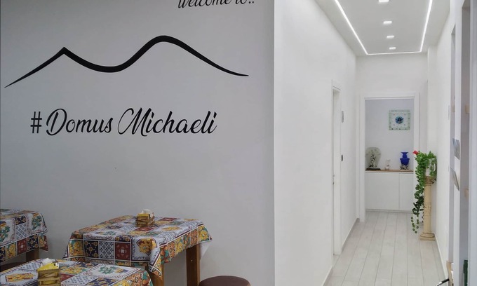 Pompei Bed & Breakfast | 1 Room in apartment 1 bathroom, breakfast area in Pompeii 800 mt from center