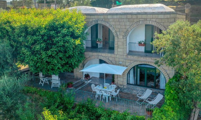 Schiazzano Villa | 100 m² Villa ∙ 3 bedrooms ∙ 6 guests