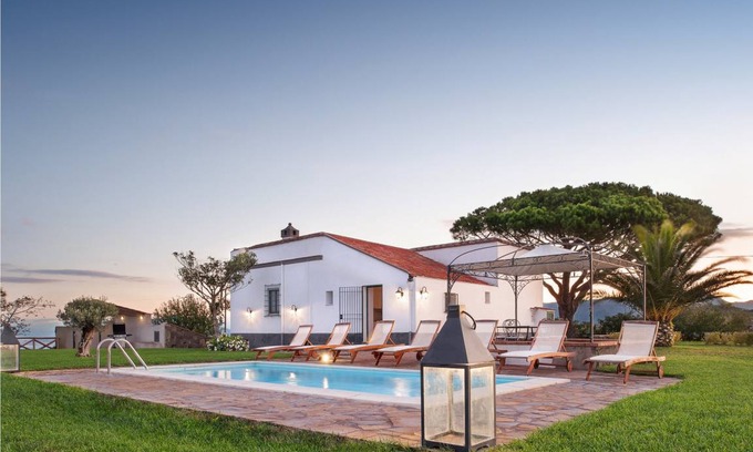 Schiazzano Villa | 100 m² Villa ∙ 4 bedrooms ∙ 8 guests