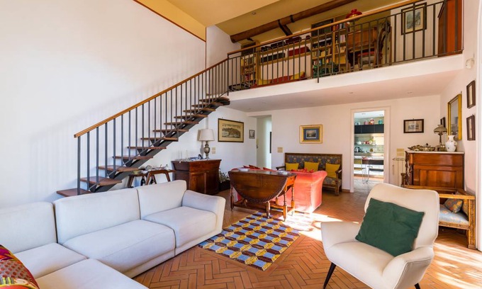 Montecalvario Apartment | 140 m² Apartment ∙ 3 bedrooms ∙ 6 guests