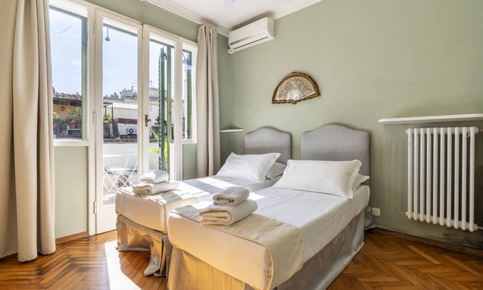 Oltrarno Apartment | 140 m² Apartment ∙ 3 bedrooms ∙ 6 guests