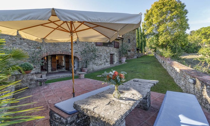 Radda in Chianti Villa | 162 m² Villa ∙ 3 bedrooms ∙ 6 guests