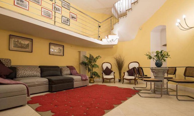 Vittorio Emanuele Apartment | 200 m² Apartment ∙ 2 bedrooms ∙ 11 guests