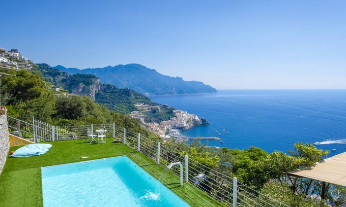 Pogerola Villa | 200 m² Villa ∙ 8 bedrooms ∙ 18 guests