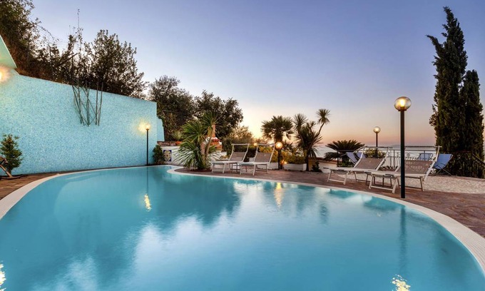 Priora Villa | 210 m² Villa ∙ 3 bedrooms ∙ 8 guests