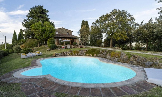 Chianni House | 230 m² House ∙ 4 bedrooms ∙ 8 guests