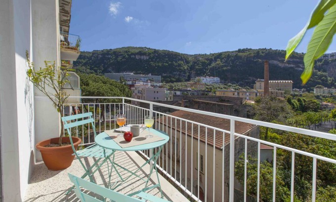 Sorrento Historic Centre House | 28 m² House ∙ 1 bedroom ∙ 2 guests