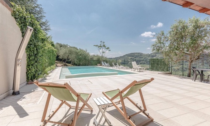 Montelaguardia Apartment | 3 bedroom accommodation in Perugia -PG-
