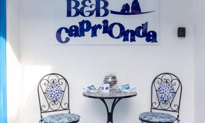 Marina Grande Bed & Breakfast | 30 m² Bed and breakfast ∙ 4 guests