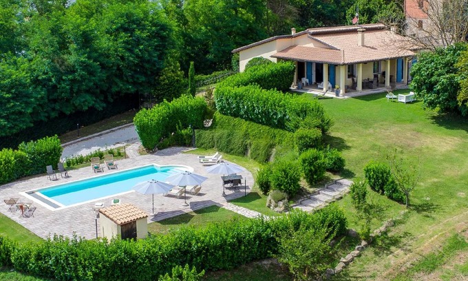 Acqualagna House | 300 m² House ∙ 4 bedrooms ∙ 8 guests