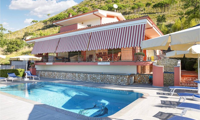 Tortora House | 300 m² House ∙ 4 bedrooms ∙ 8 guests