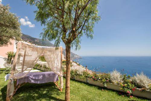 Chiesa Nuova Bed & Breakfast | 350 m² Bed and breakfast ∙ 5 bedrooms ∙ 10 guests