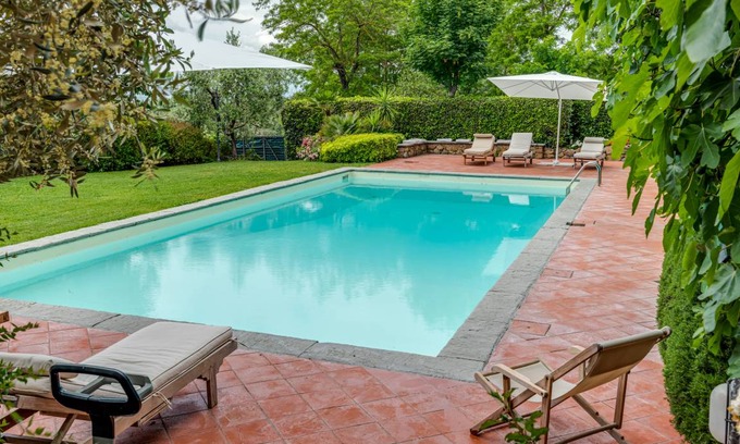 Capraia e Limite Villa | 350 m² Villa ∙ 3 bedrooms ∙ 7 guests
