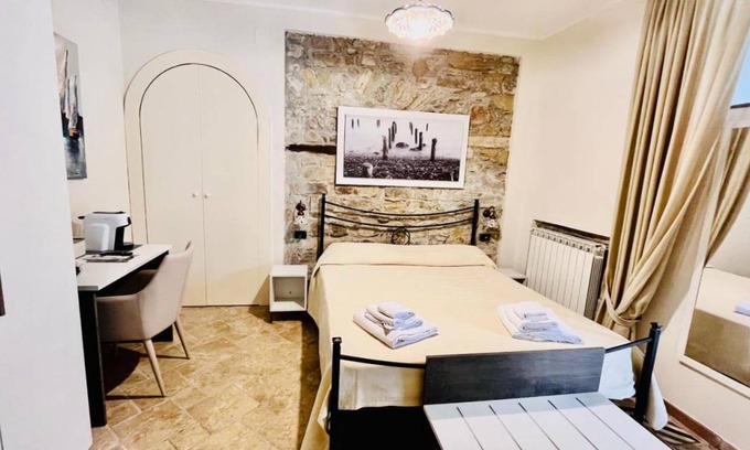 Castellabate Historic Centre Apartment | 38 m² Apartment ∙ 1 bedroom ∙ 2 guests
