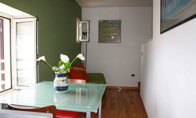 Quartieri Spagnoli Apartment | 40 m² Apartment ∙ 2 bedrooms ∙ 4 guests