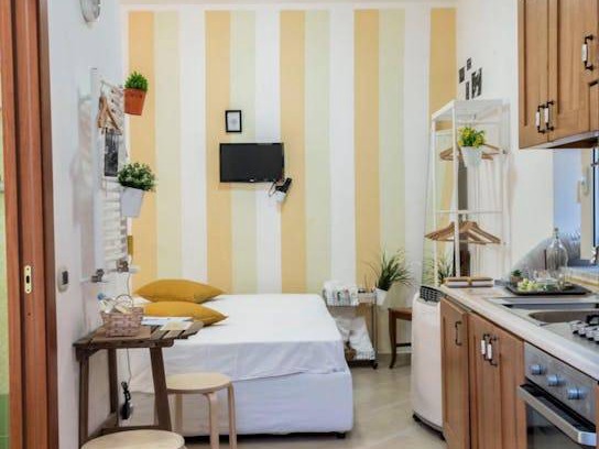 Naples City Centre Apartment | 40 m² Apartment ∙ 1 guest