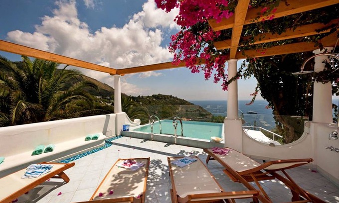 Nerano Villa | 400 m² Villa ∙ 5 bedrooms ∙ 10 guests