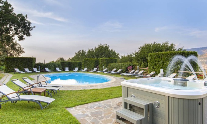 Colli di Fontanelle Villa | 420 m² Villa ∙ 10 bedrooms ∙ 22 guests
