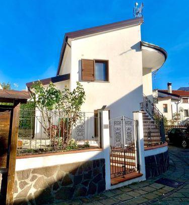 San Severino Lucano Apartment | 44 m² Apartment ∙ 5 guests