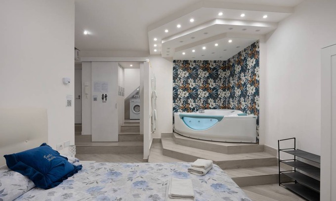Quartieri Spagnoli Apartment | 50 m² Apartment ∙ 1 bedroom ∙ 4 guests