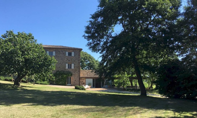 Acquapendente Villa | 500 m² Villa ∙ 6 bedrooms ∙ 14 guests
