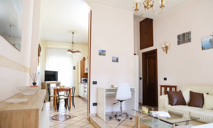 Naples City Centre Apartment | 60 m² Apartment ∙ 1 bedroom ∙ 4 guests