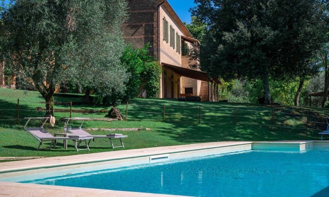 Buonconvento Villa | 650 m² Villa ∙ 9 bedrooms ∙ 18 guests