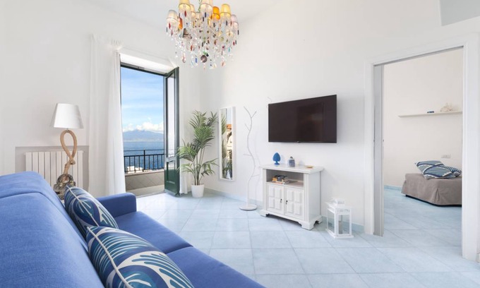 Sorrento City Centre Apartment | 70 m² Apartment ∙ 1 bedroom ∙ 5 guests