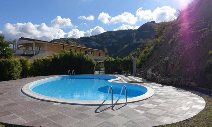 Parghelia House | 70 m² House ∙ 2 bedrooms ∙ 5 guests