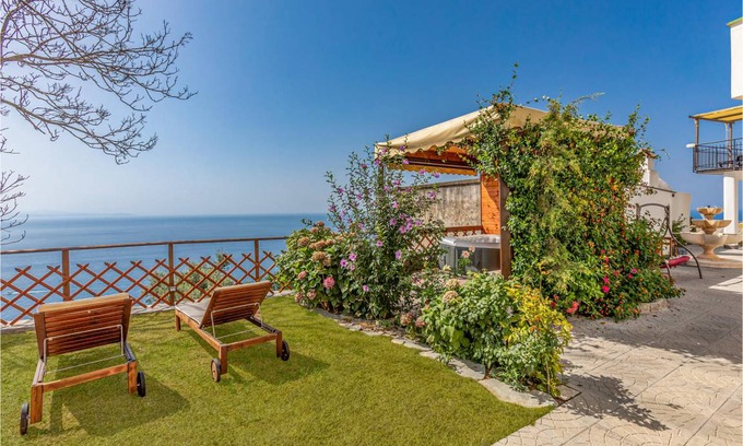 Furore House | 70 m² House ∙ 2 bedrooms ∙ 4 guests