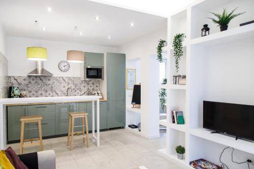 Fuorigrotta Apartment | 75 m² Apartment ∙ 2 bedrooms ∙ 6 guests