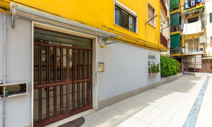 Naples Apartment | 75 m² Apartment ∙ 1 bedroom ∙ 5 guests