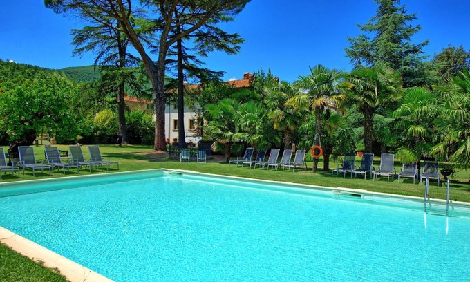 Capolona Villa | 750 m² Villa ∙ 9 bedrooms ∙ 18 guests
