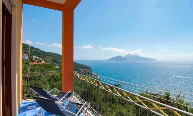 Massa Lubrense Apartment | 80 m² Apartment ∙ 2 bedrooms ∙ 5 guests